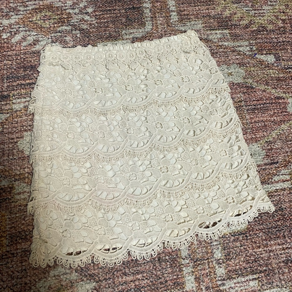 Loft eyelet lace skirt.